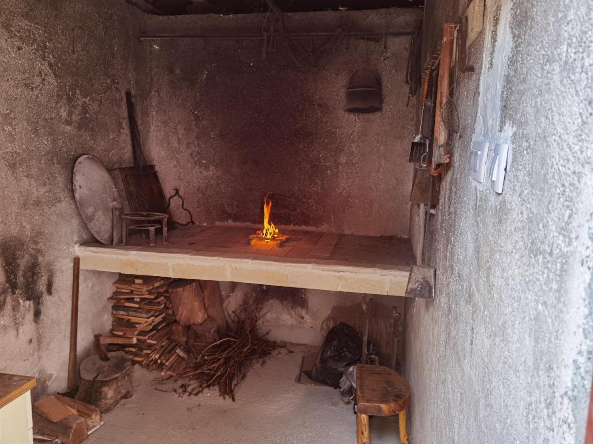 Appartamento Apartman Paula 1 Vinišće Esterno foto